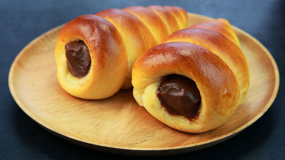 Of Chocolate Cornets and Melon-Pans