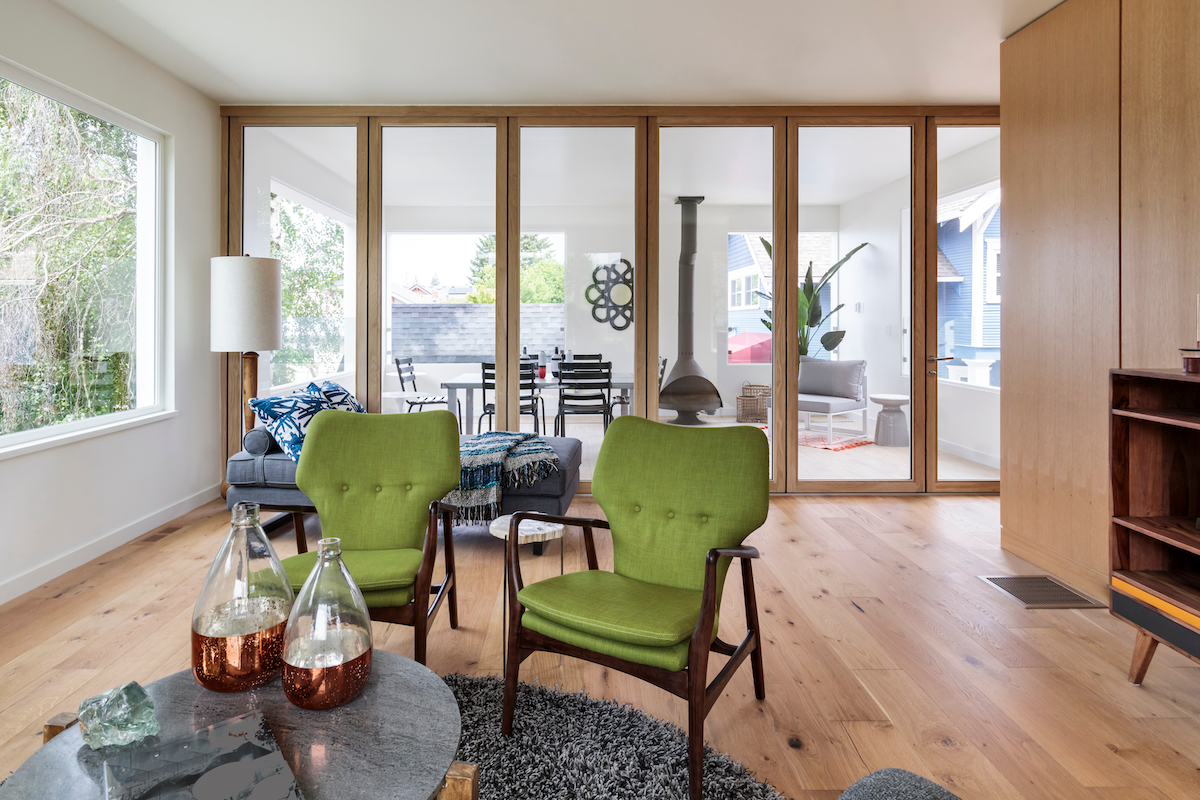 An Interior Design Expert Explains Why Mid-Century Modern Design