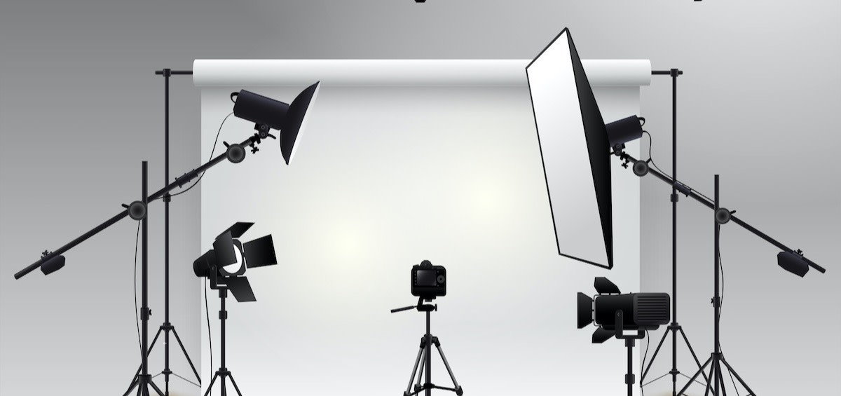 DIY Light Reflector Guide How to Make a DIY Light Reflector 2022 MasterClass