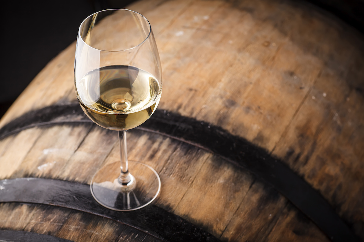 Is Chardonnay Sweet or Dry? All About The Popular White Wine — Aridus