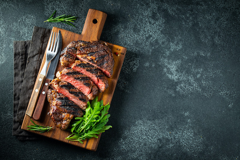 Filet Mignon vs. Ribeye Steak: What’s the Difference? - 2026 - MasterClass