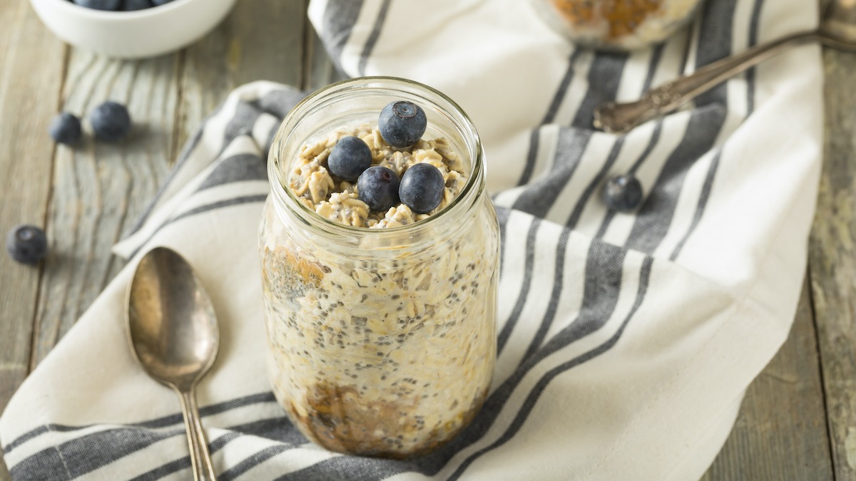 16 oz - Overnight Oat Jar + Spoon – Wild Roots Grazing Table