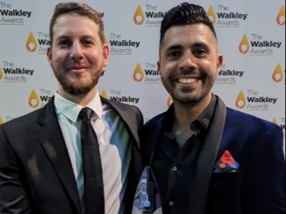 “The Greatest Menace” creator Patrick Abboud with co-producer Simon Cunich at the 2022 Walkley Awards