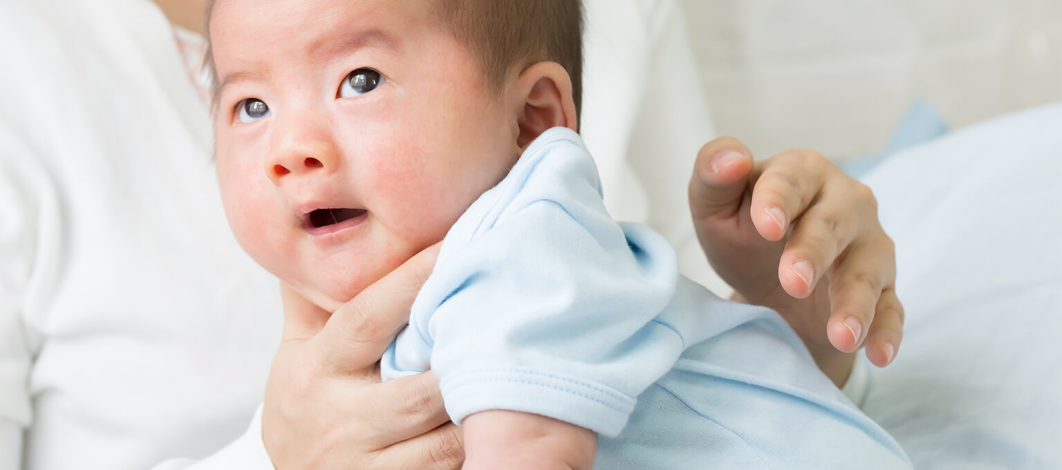 Reflux In Babies Help Your Baby Feel Better Pampers