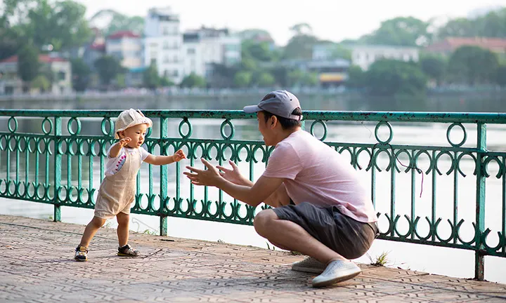 Baby starts walking