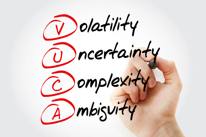 不透明な時代、次の景気循環での成功のポイントとは?マーケティングは何をすべきか?