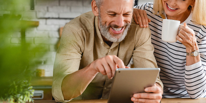 インタラクティブ動画プラットフォーム「hihaho」でUXの提供と業務効率化を実現