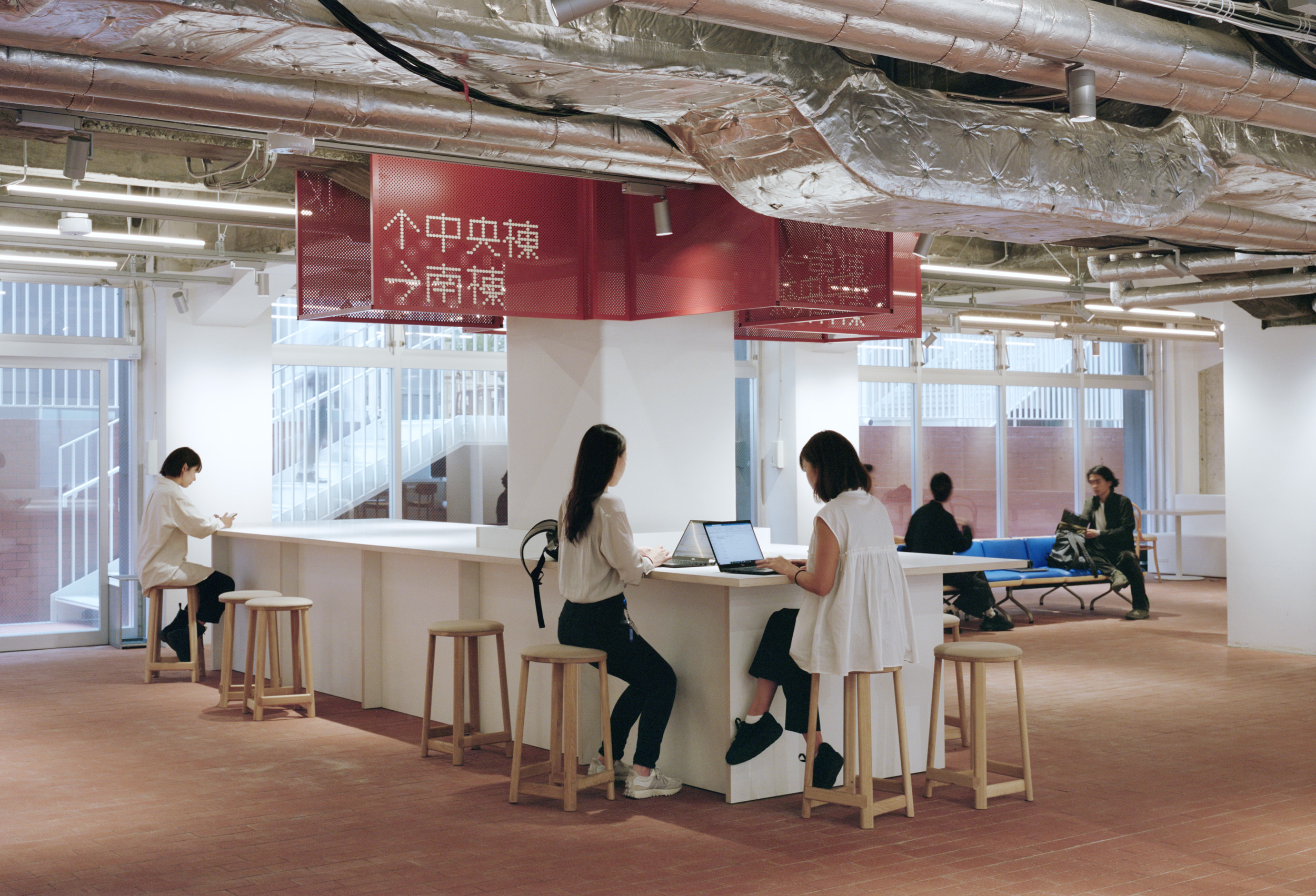 recruit-kudanshita 05