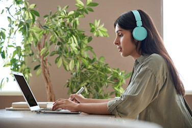 10 Online Competitions for High School Students 2024 | Polygence