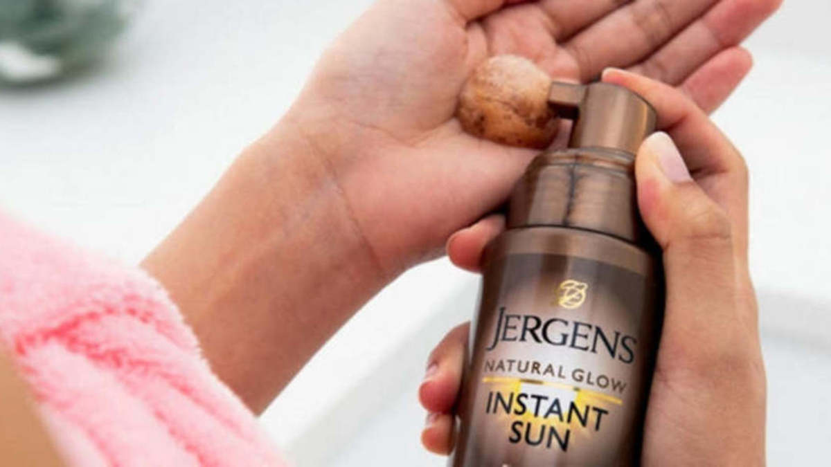how long to let self-tanner dry before dressing My Drugstore Self-Tanning Routine with Jergens Natural Glow Instant Sun Mousse 4 Best Self-Tanners of 2026,