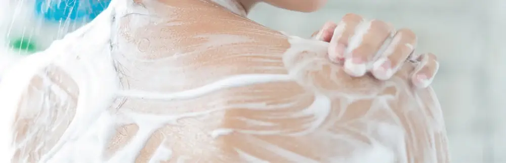 HowToUseBodywash-desktop 43fc30cf-f8d3-4867-96e3-a98f85b34017