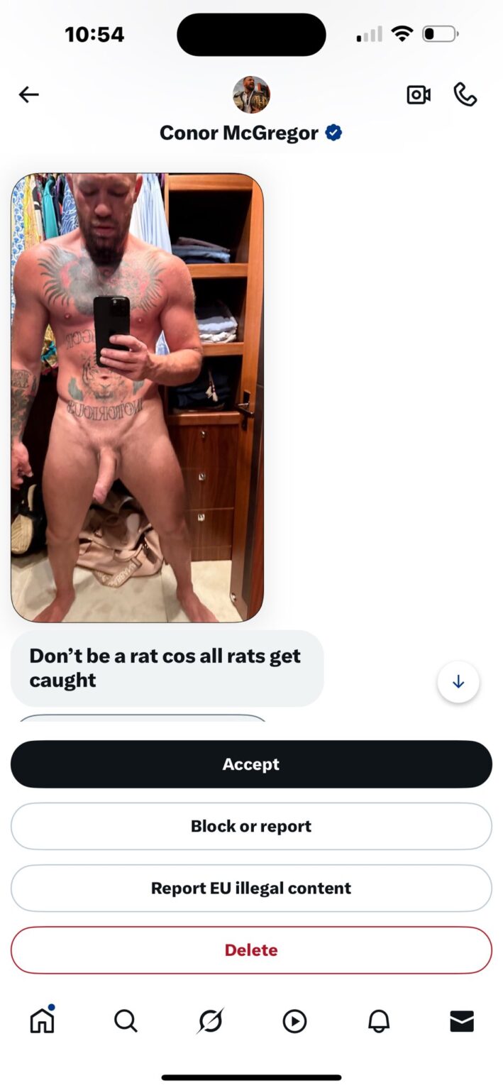 Conor-McGregor-Naked-Penis-Exposed2