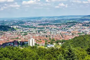 In diesem Bild sehen Sie die Stadt Stuttgart, in der unser Homeday-Makler aktiv ist.