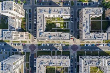 Sollte ich jetzt eine Immobilie kaufen oder besser warten?