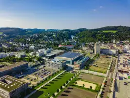 Hier würden Sie ein Bild der Stadt Gummersbach sehen, wo unser Homeday Immobilienmakler im Oberbergischen Kreis aktiv ist.