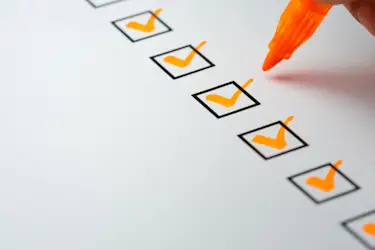 Zahlungsaufforderung formulieren: Checkliste und Muster