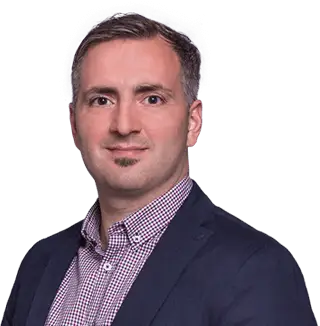 Auf diesem Bild sehen Sie den Homeday-Immobilienmakler Turgut Durus