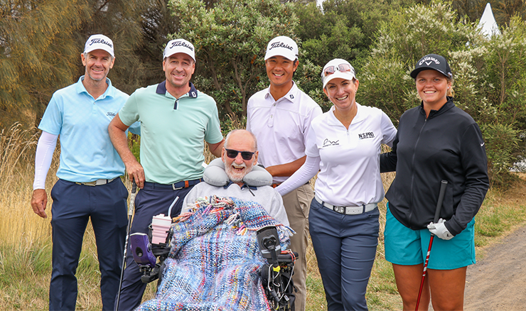 Lance Collins with Scott Strange, Brett Rumford, Jeong Woo Ha, Karrie Webb and Kirsten Rudgeley.