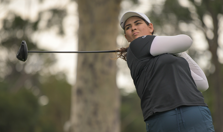 Justice Bosio drives during the 2022 Australian Amateur.