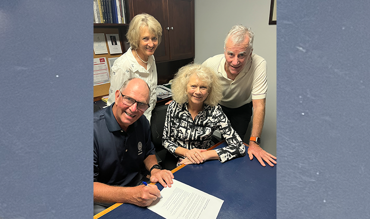 Women in Golf Charter Signing – (from left to right): Mark Deuble - President, Janet Nathanson – Women’s Captain, Deb Kember – Vice President and Patrick Dixon - Chair Member Services. 