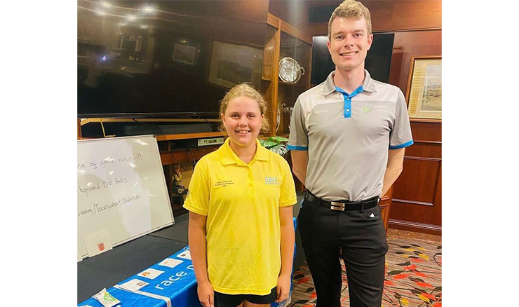 Scholarship recipient Tenae Bouwer with Jacob from Nutrition Works, who is a qualified sports dietitian and held an information session on the importance of nutrition in golf for the juniors. 