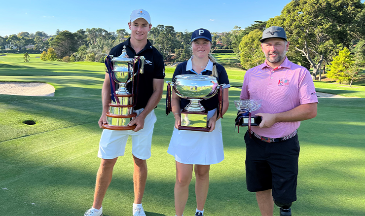 The 2022 Riversdale Cup champions. Max Ford - Men's Winner, Abbie Teasdale - Women's Winner and Mike Browne - All Abilities.