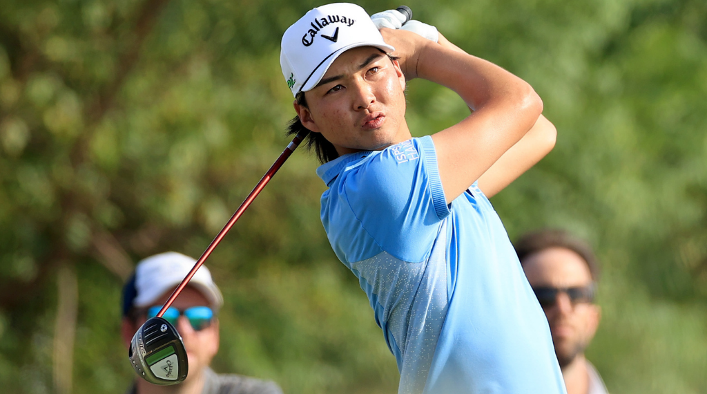 Min Woo Lee in action.