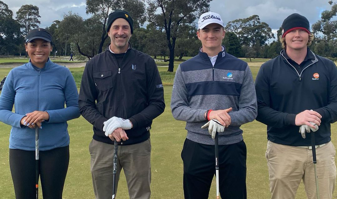 Geoff Ogilvy with some of Australia's promising young golfers at a rendition of 'The Game' earlier this year.