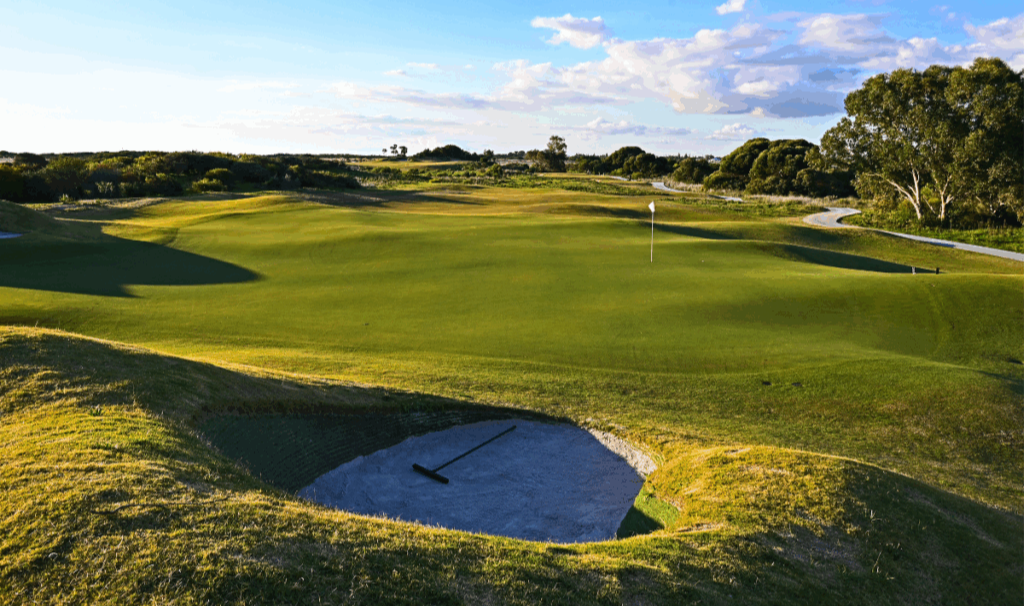 Links-Kennedy-Bay-green_image