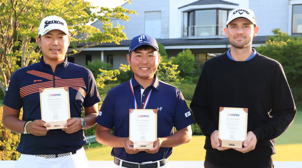 Todd Sinnott (right) earned one of three US Open spots at Final Qualifying in Japan.