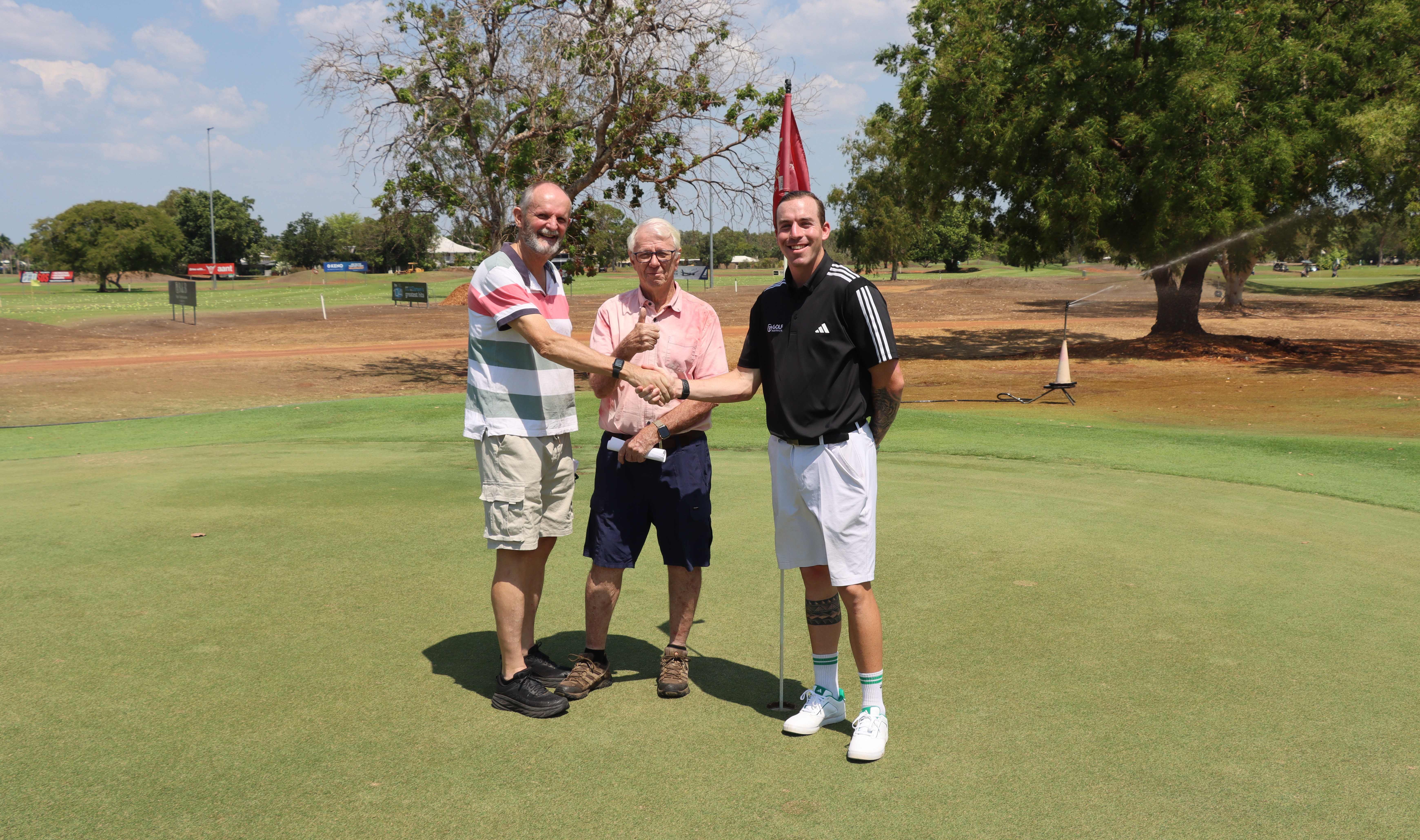 Rotary Club Darwin helping junior golfers in the Territory