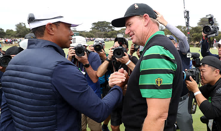 Tiger Woods, Ernie Els image 2019