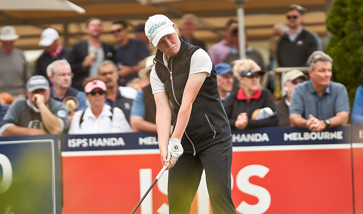 Jazy Roberts about to tee off during the ISPS HANDA Australian Open.