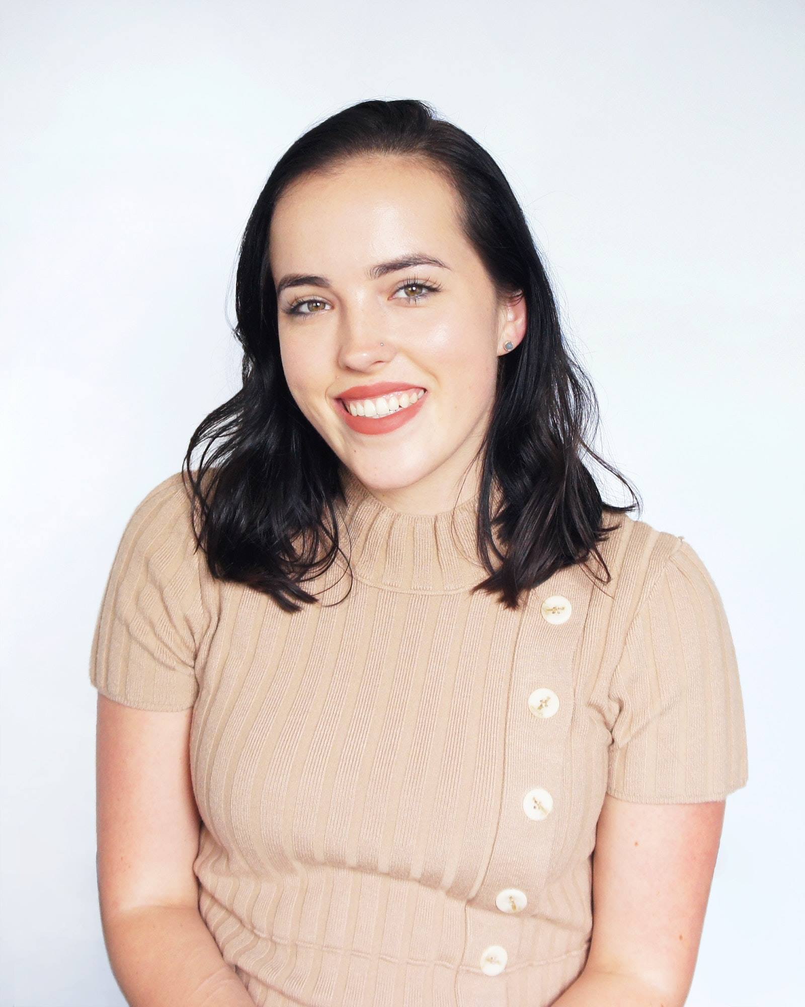 Headshot of Hanna Horvath