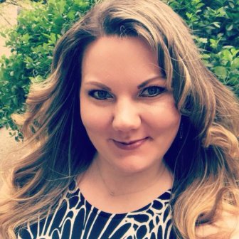 Headshot of Brooke Niemeyer