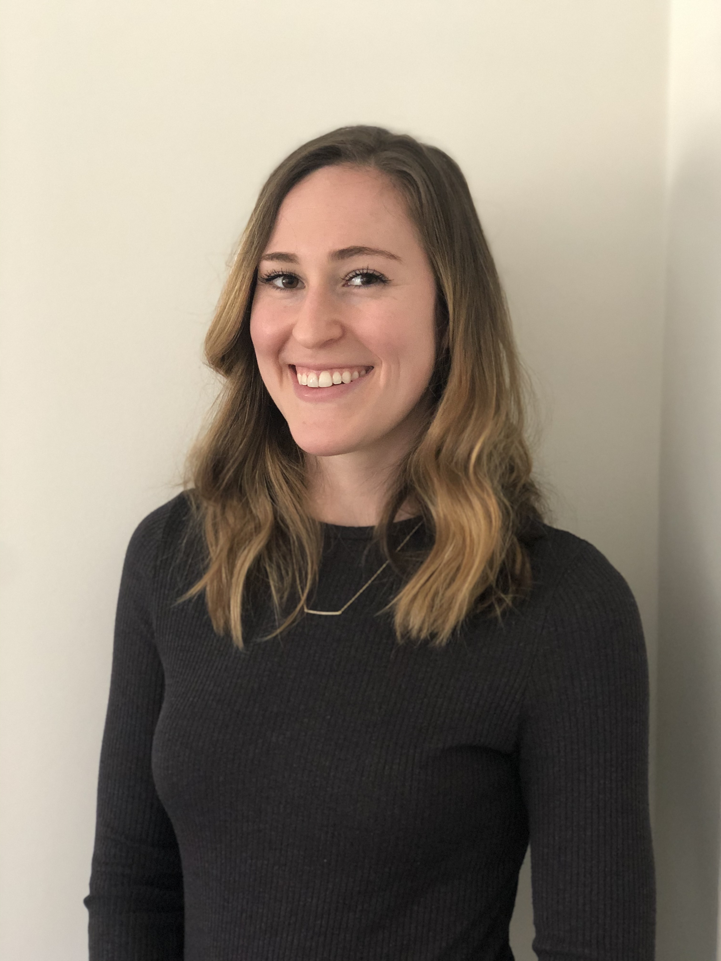 Headshot of Rebecca Shoenthal