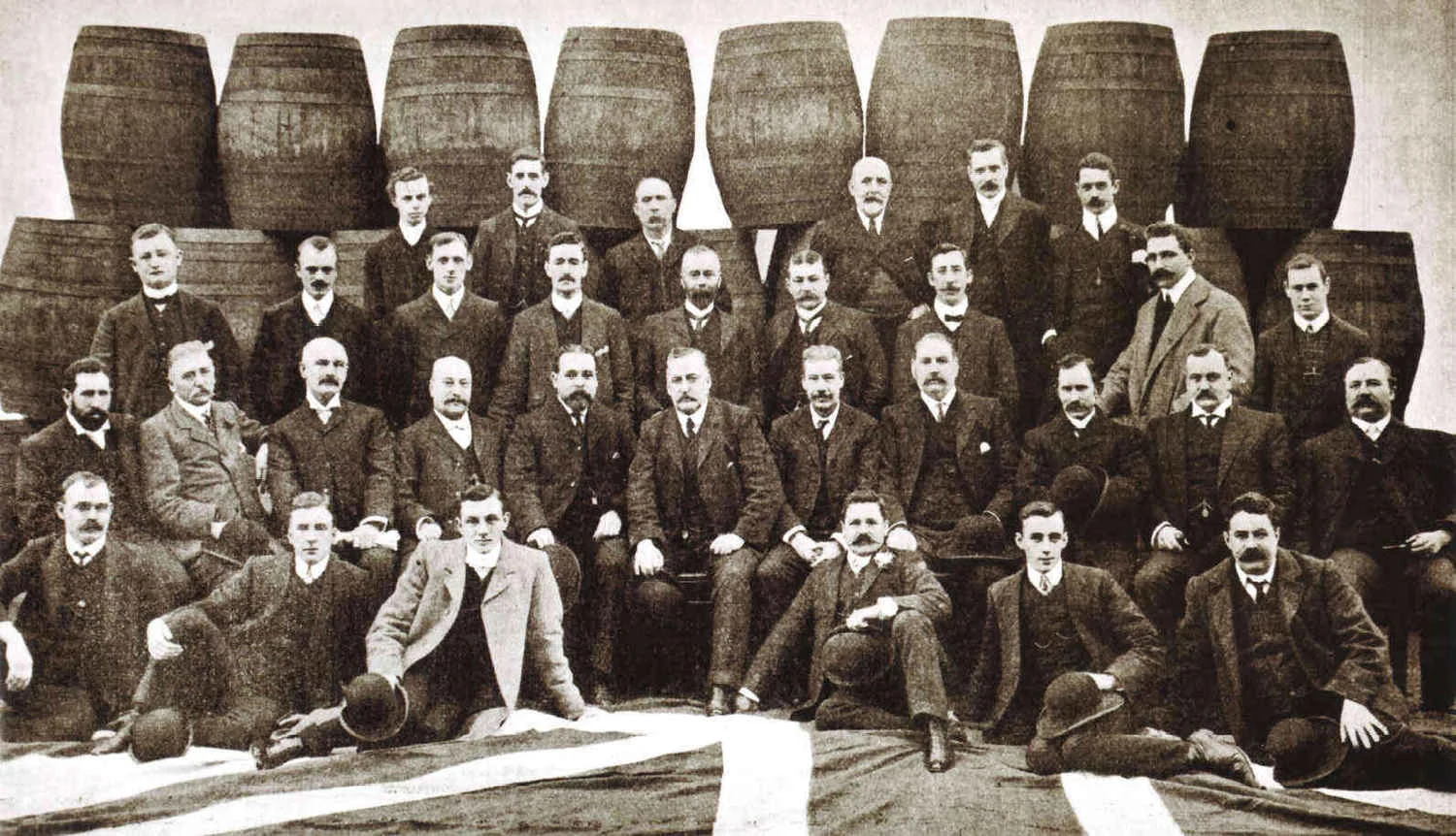1907-Staff-Carlton-Brewery-1