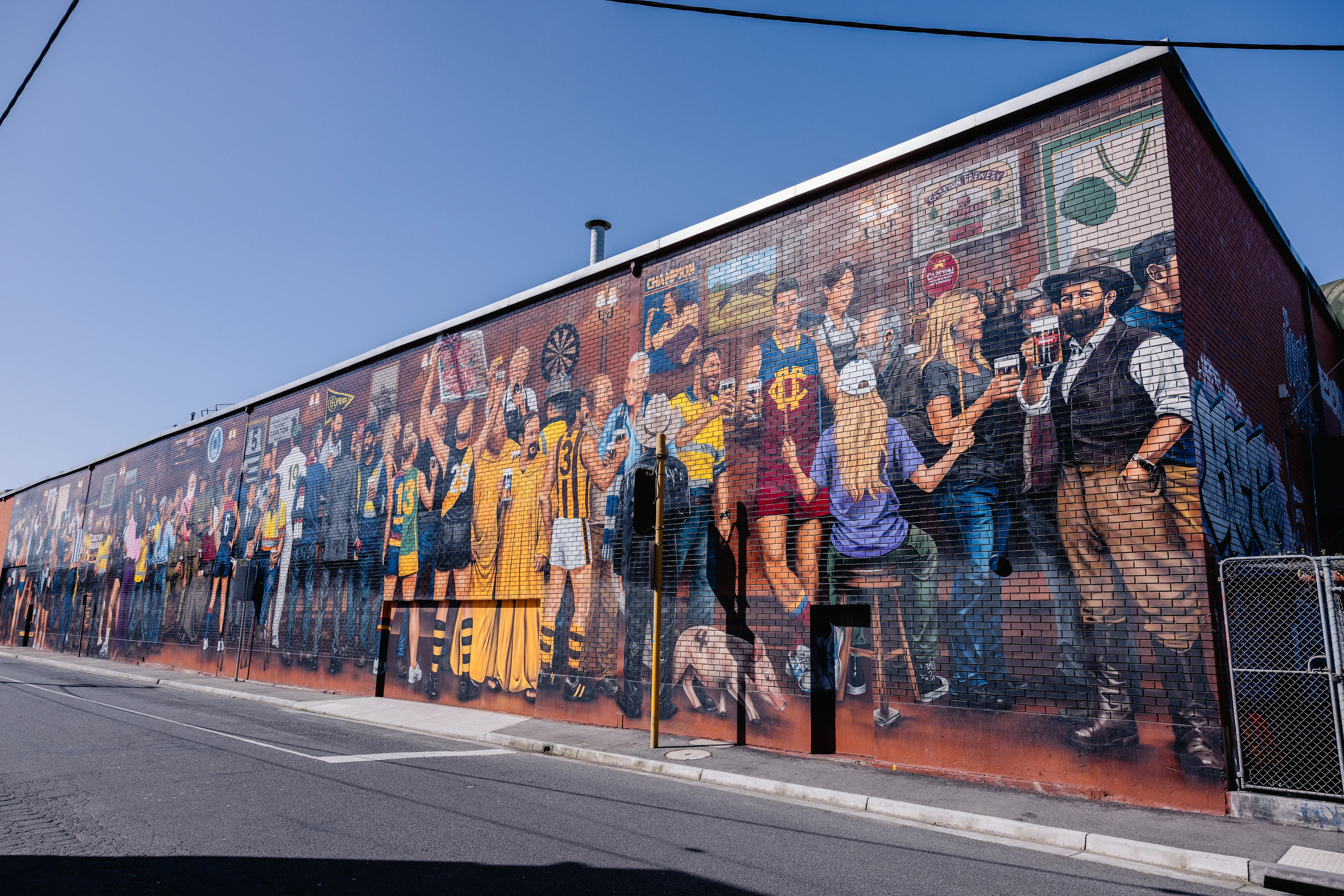 Victoria's most legendary pub to be immortalised on iconic Carlton Brewery mural
