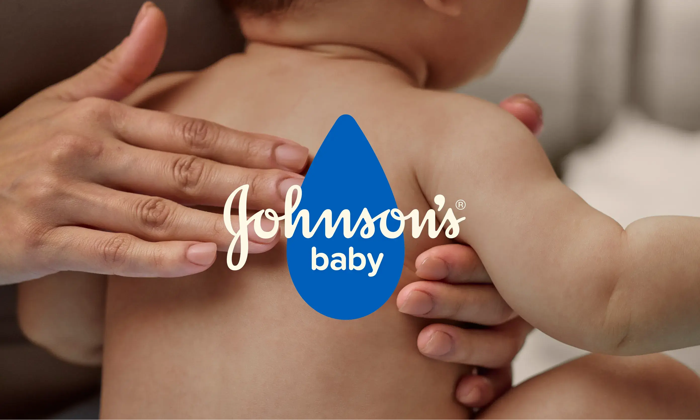 Baby receiving a gentle back massage, JOHNSON’S® Baby - Pure love for precious moments