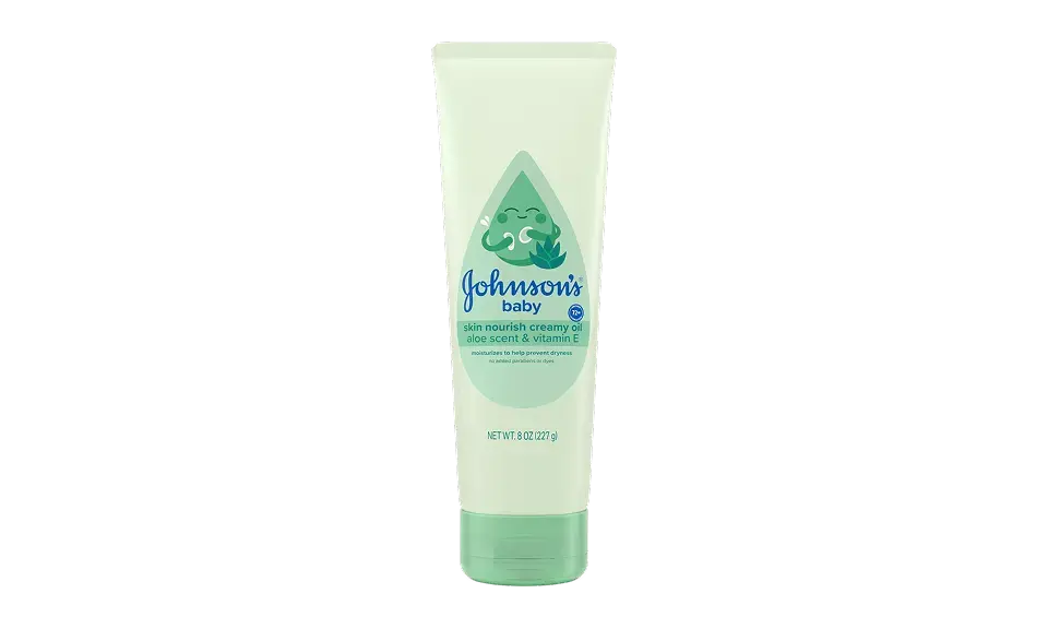 Johnson’s® Our Scents & Fragrance featuring Baby creamy oil Aloe & vitamin E Bottle Image