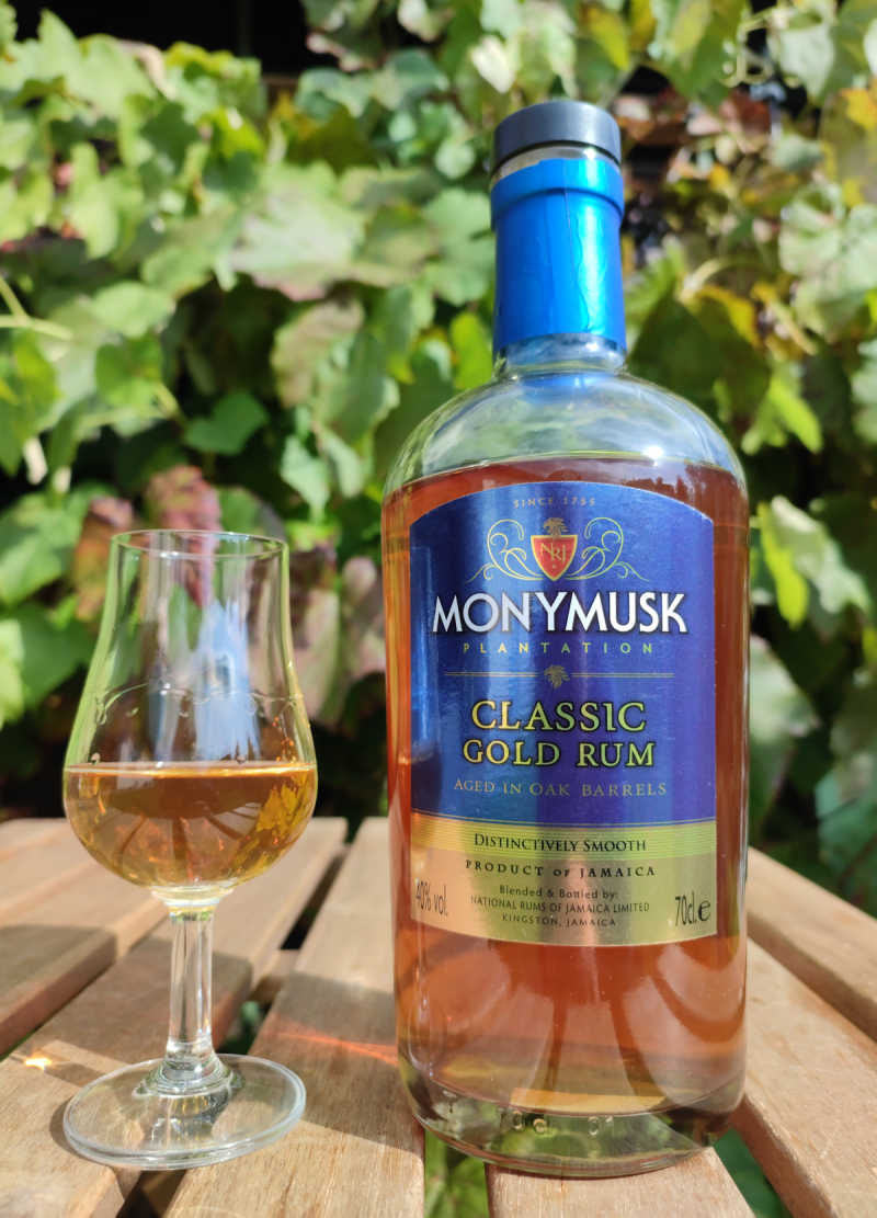 Monymusk Plantation Classic Gold