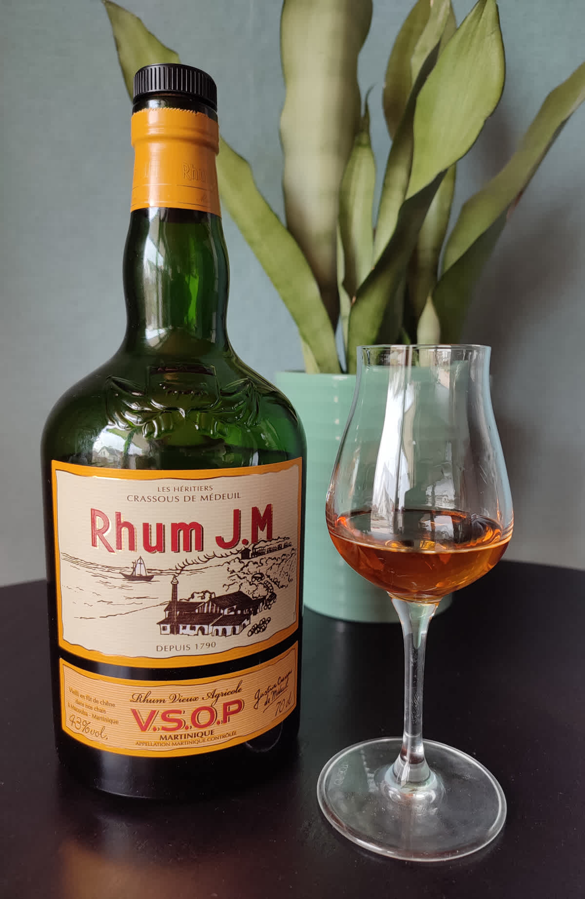Rhum De La Jamaique 1890s Sealed Cuban Rum Bottle