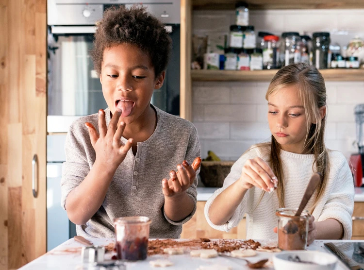 Snacks for Kids Lunches this Spring - Sizzling Eats