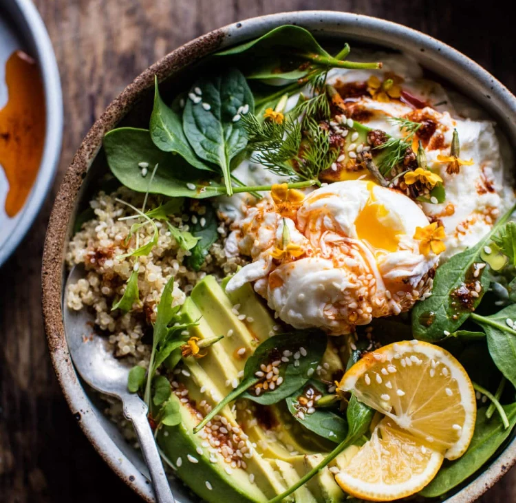 Poached Egg & Avocado Breakfast Salad - Jar Of Lemons