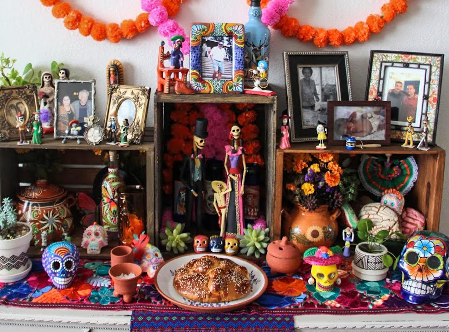 day of the dead traditional art