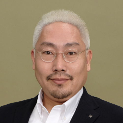 Mac Kawabata氏