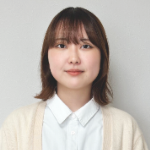 小巻 玖美
