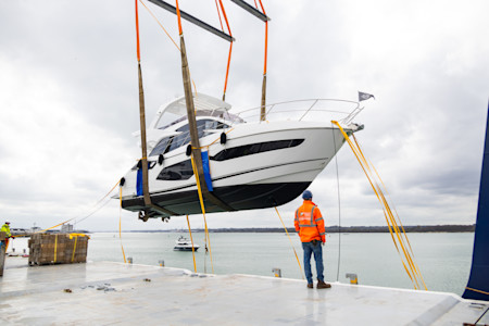 loading a yacht
