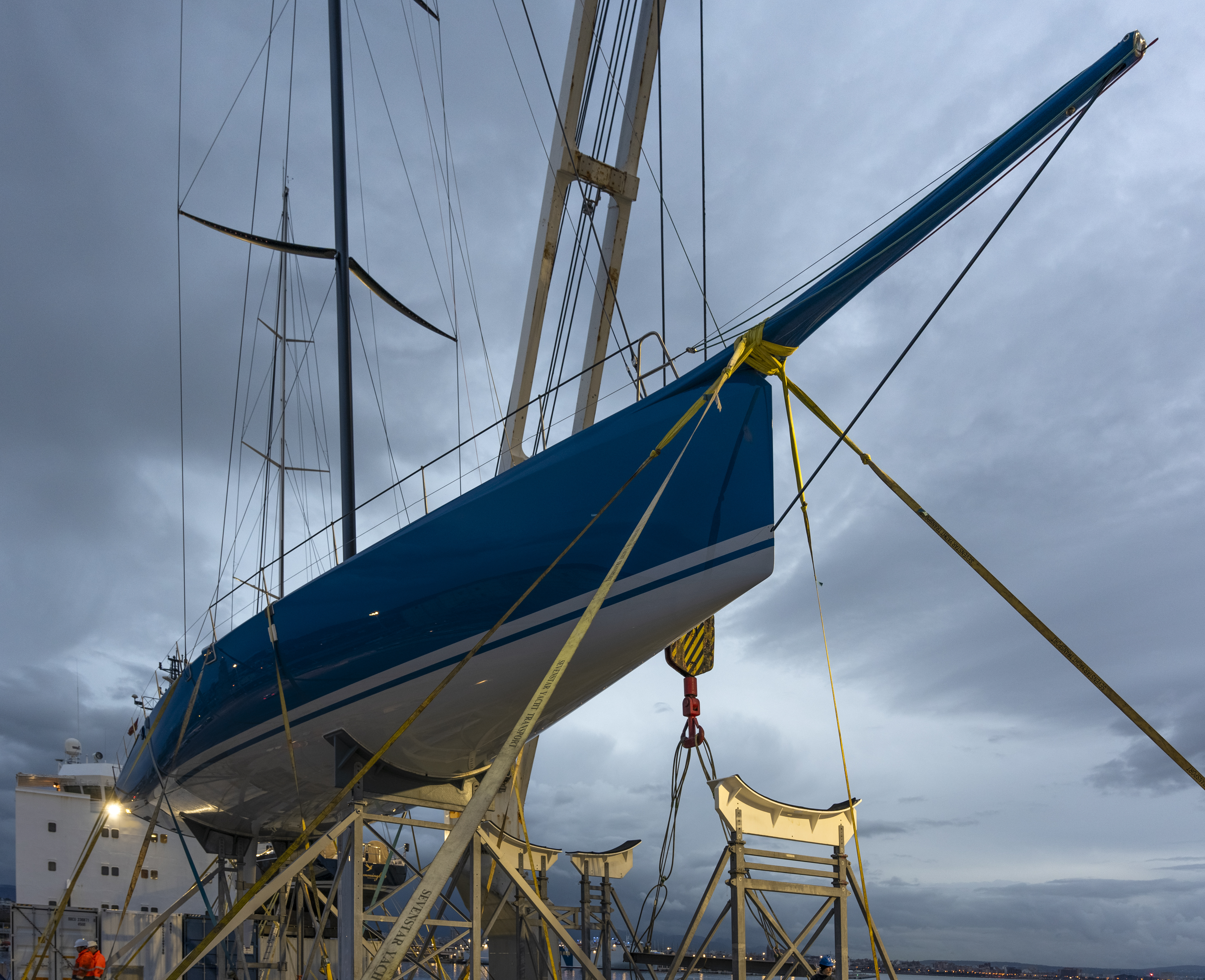 Sevenstar racing yacht logistics