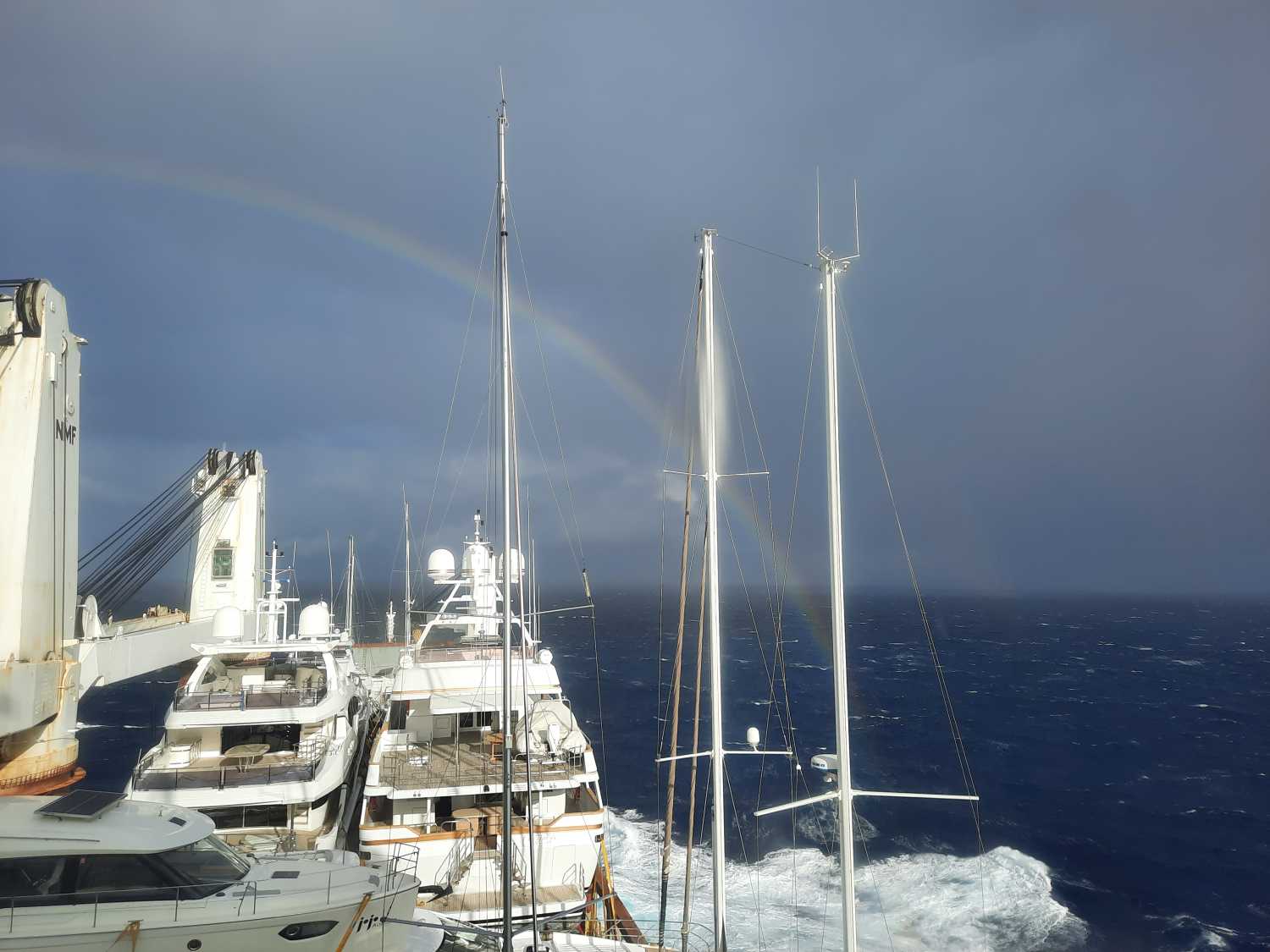 yacht transport australia